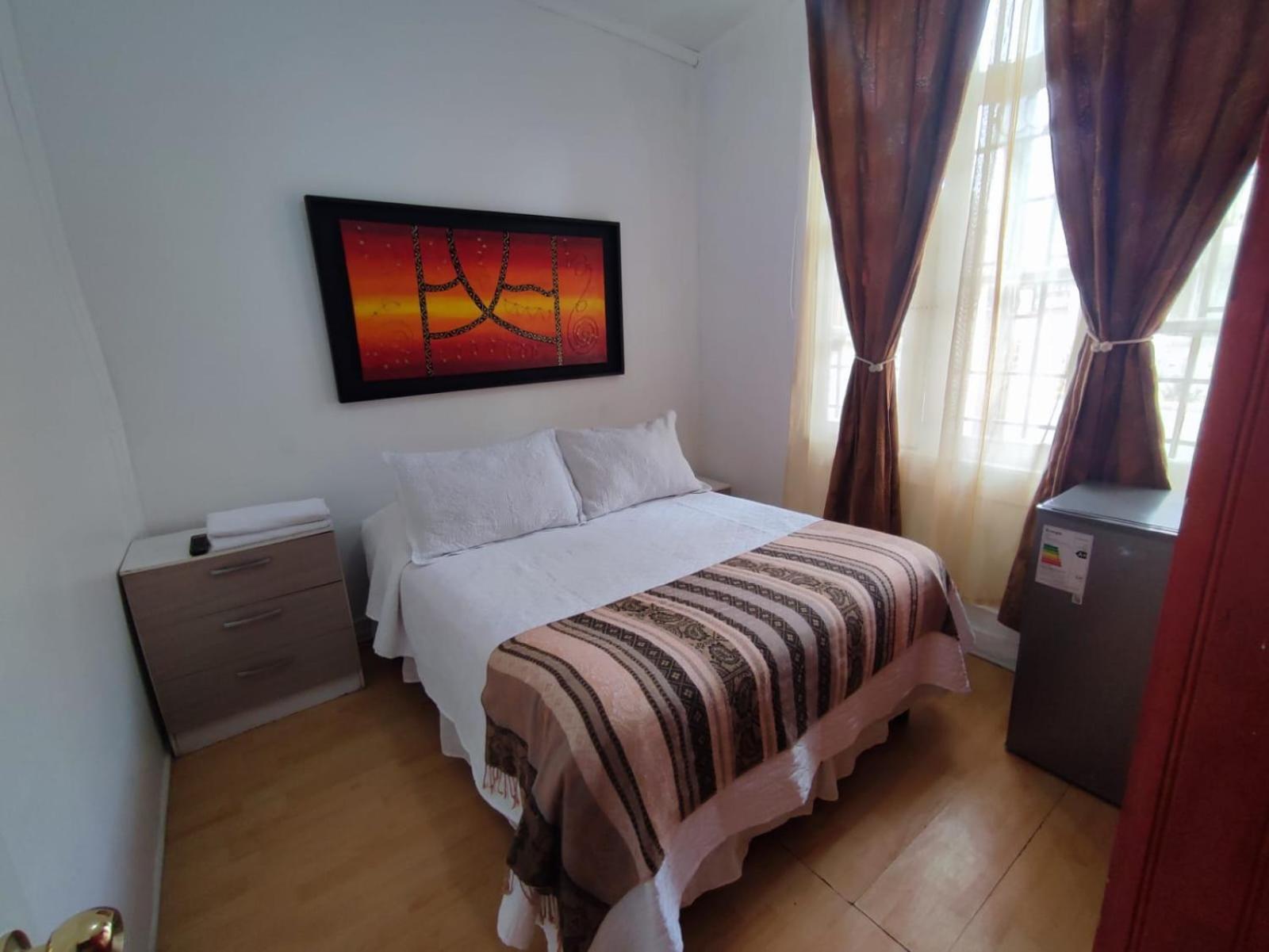 Hostal Vicmar Він'я-дель-Мар Екстер'єр фото